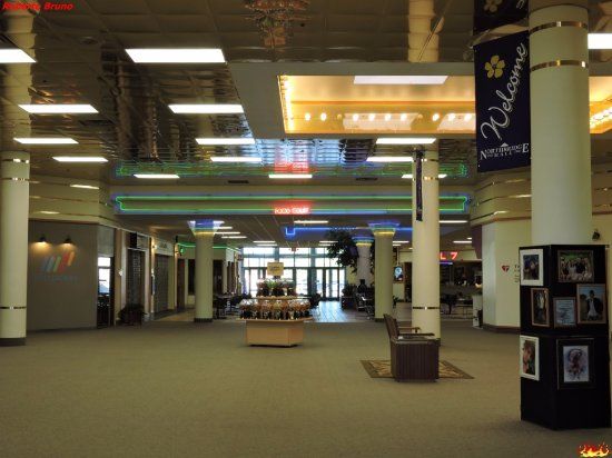 Northbridge Mall