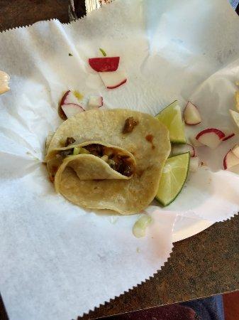Taqueria La Perla