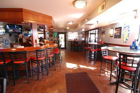 Green Mill Restaurant & Bar