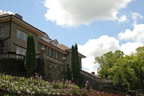 Mayowood Mansion