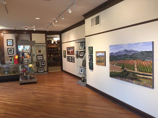 Jacques Art Center