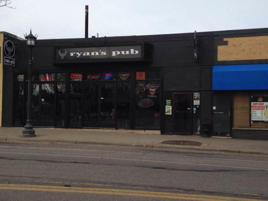 Ryan's Pub